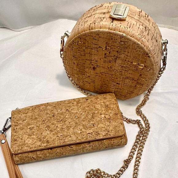 Crossbody Cork Purse and Wallet - Picture 1 of 5